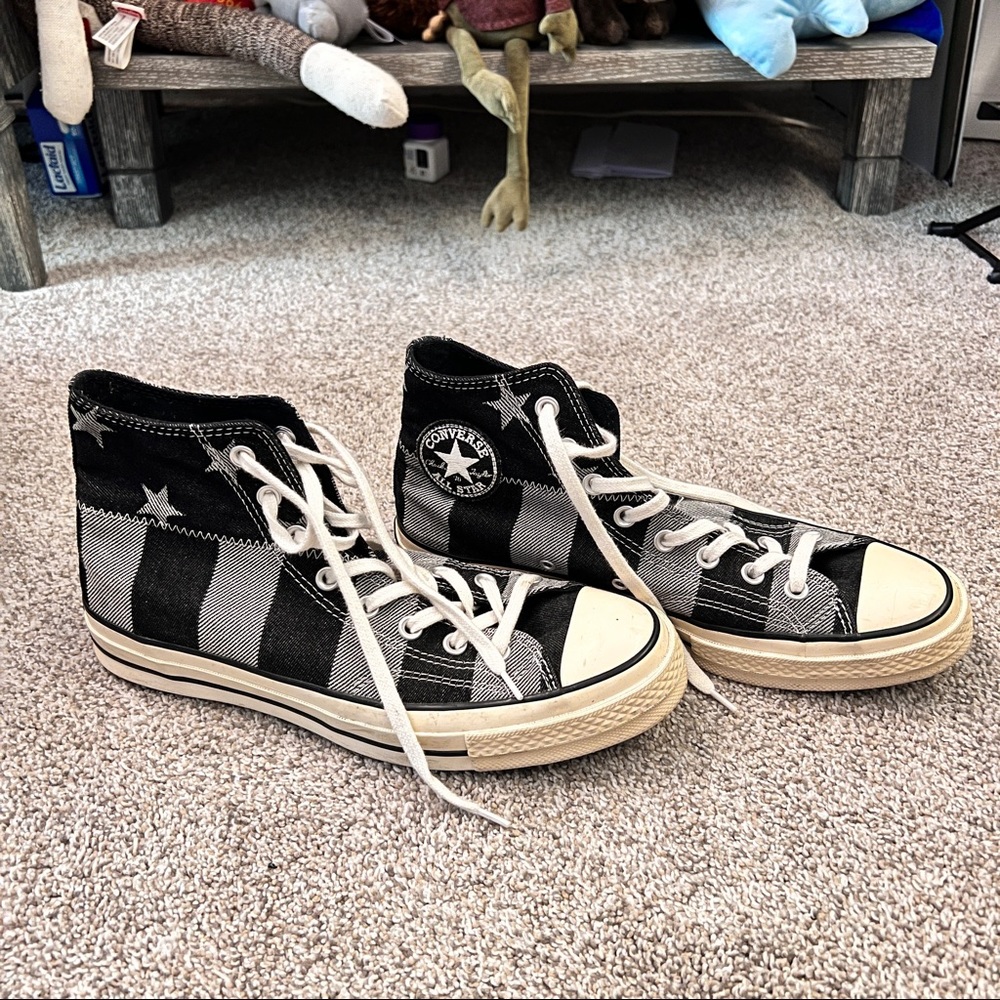 black and white converse